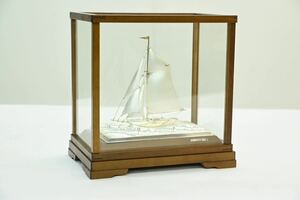 【美品】銀 ヨット 置物 シルバー 帆船 SILVER オブジェ ガラスケース インテリア