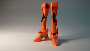 HG 1/144 バルトフェルド専用 ガイアガンダム　脚部　ガンプラ 完成品 ジャンク