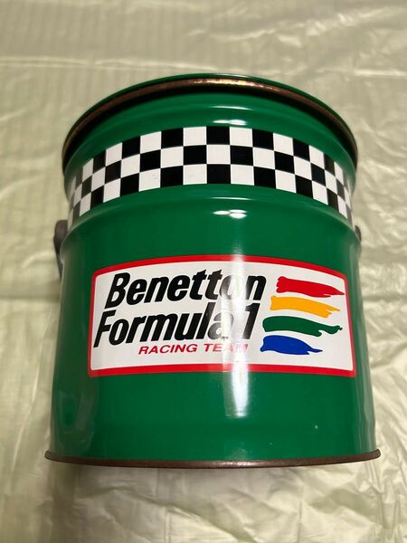 Benetton Formula 1 F-1 缶