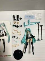 フレームミュージック・ガール 初音ミク　フレームアームズ・ガール　コトブキヤ プラモデル ジャンク_画像1