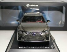 ▲入手困難！Grey！金属製！全開閉！LEXUS特注 1/18 レクサス LS500h LS LS500 LS350 新品_画像3