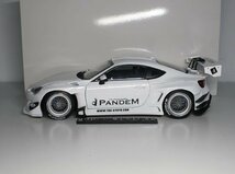 ▲超絶版！全開閉！DCM 1/18 Toyota トヨタ GT86 86 GT PANDEM パンデム Rocket Bunny 白 新品_画像7