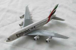 Emirates エミレーツ A380-800 飛行機 フリッジマグネット