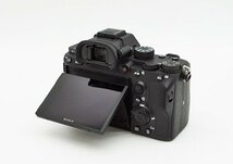 ◇美品【SONY ソニー】α7 III ボディ ILCE-7M3 ミラーレス一眼カメラ_画像2