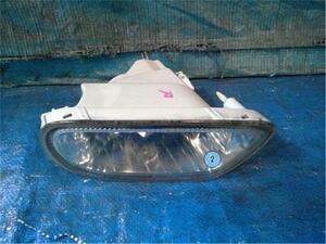  Toyota original Hiace Regius { RCH47W } right foglamp light P70500-23008434