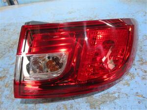  Renault original Lutecia { RH5F } right tail lamp P10600-22002254