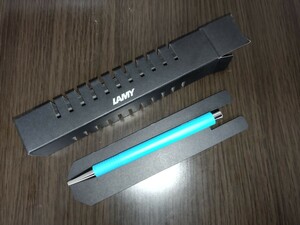 ＬＡＭＹ　ラミー　ボールペン　ユニクロ