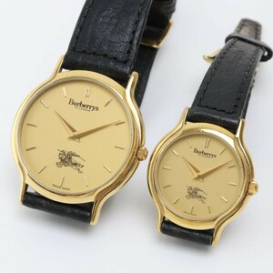 2311-634 バーバリー 2本セット クオーツ 腕時計 Burberrys ペア 金色文字盤 ゴールドカラー 純正ベルト