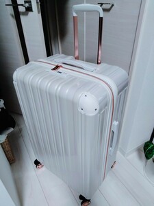 中古美品　スーツケース大型　抗菌拡張ジッパーキャリー　サスペンション　カーボンホワイト　ビジネストラベル　旅行出張長期格安1週間