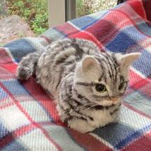 *sika* 羊毛フェルト 猫 サバトラ 香箱座り 置き物 リアル ハンドメイド _画像3