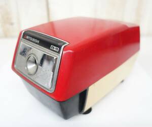  Showa Retro that time thing *MITSUBISHI Mitsubishi * electric sharpener electric pencil sharpener *MODEL ES-15 RED( red ) * Mitsubishi pencil corporation 