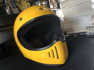 ダムトラックスヘルメットイエロー