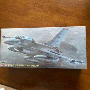 ハセガワ　1/72 F-16B Plus Fighting Falcon(新品、シュリンク封印)