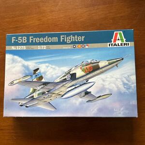 Italeri 1/72 F-5B Freedom Fighter(箱未開封)