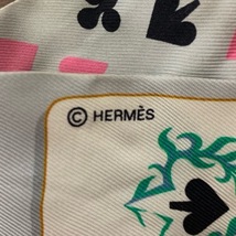 エルメス HERMES ツイリー ライトグレー×ピンク×マルチ リボンスカーフ/トランプ柄 スカーフ_画像3