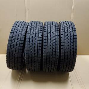 ダンロップ中古WINTER　MAXX　SVO1　１６５R13 8PR　４本　２０１６年製　