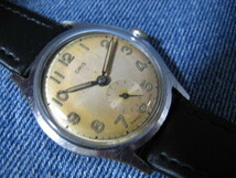 1950年代 ORIS ミリタリー 32.5mm アンティーク手巻腕時計 稼働品 注油済み_画像3