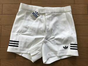 当時物　未使用　デッドストック　アディダス　adidas　ショートパンツ　短パン　テニス　品番：ADT-207　サイズ：M　　HF382