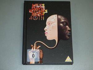 USED(US)★3CD+DVD★LIMITED EDITION★40TH ANNIVERSARY★BITCHES BREW★MILES DAVIS