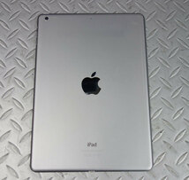 ◆中古◆Apple iPad Air ◆ A1474(MD785J/A )16GB ◆Wi-Fi ◆スペースグレイ◆Retina ディスプレイ_画像2