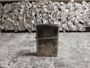 nn0606 025 【現状品】中古品　ZIPPO　J 07 MADE IN　USA　　大工の源さん　モデル　パチンコ　オイルライター　コレクション　