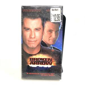 ブロークンアロー ビデオ 海外版 未開封 BROKEN ARROW - VHS - JOHN TRAVOLTA - CHRISTIAN SLATER - FREE SHIPPING