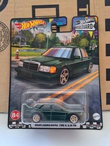 Hot wheels　プレミアム ブールバード　MERCEDES-BENZ 190 E 2.5-16 TOYO TIRES_画像1