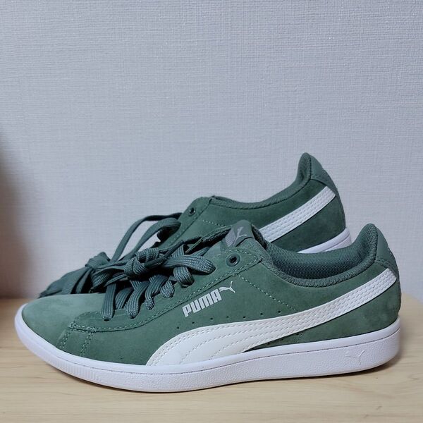 PUMAレディース スニーカー スウェード グリーン