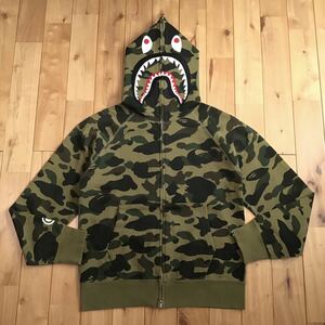 1st camo green シャーク パーカー Mサイズ shark full zip hoodie a bathing ape BAPE エイプ ベイプ アベイシングエイプ 迷彩 i9395