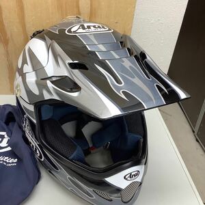 Arai アライ V3 Cross ヘルメット 55 56cm 2006年製 PSCシールあり 破損あり ジャンク品扱い