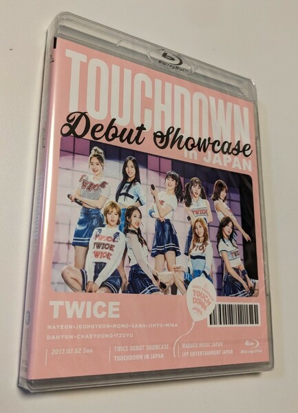 M 匿名配送 Blu-ray ブルーレイ TWICE Debut Showcase TOUCHDOWN in JAPAN 4943674273553