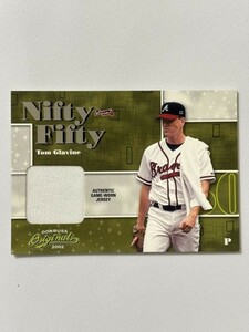 2002 DONRUSS BASEBALL Tom Glavine Nifty Fifty Relic