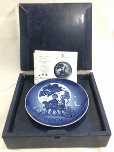 未使用 Royal Copenhagen ロイヤルコペンハーゲン 2000年 ミレニアムプレート 青X白 q3