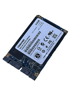 【中古パーツ】複数在庫 Micro SATA SSD 1台 正常品 1.8インチ uSATA 24■TOSHIBA THNSNC064GMMJ 64GB