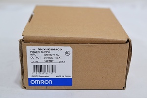 未使用 オムロン スイッチング・パワーサプライ S8JX-N03024CD (生産終了モデル)