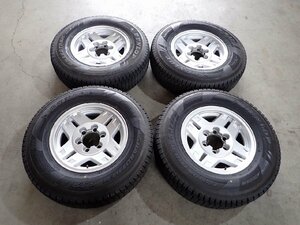 YS3269【送料無料215/80R16】トヨタ純正 70プラド純正 ダンロップ 中古スタッドレス ★16×6J 139.7/6H ET±0★【個人宅配達不可】