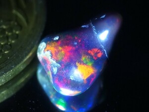 1.40ct 新品・天然セミブラックオパール磨き原石 エチオピア産