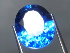 16.53ct 新品・スイスブルートパーズカラー・合成スピネル 発色効果有