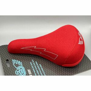 Se Bikes Flyer Seat BMX サドル　レッド　赤　新品未使用