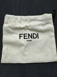 FENDI 巾着 布袋 小サイズ