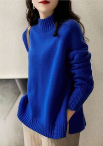  新品☆ふんわり柔らかミンクカシミヤ　着痩せ　デザインケーブル編み可愛いハイネックニットセーター　青