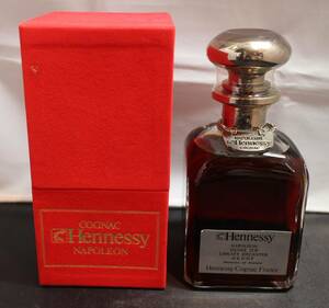 ★Hennessy Cognac NAPOLEON★ヘネシー コニャック ナポレオン★SILVER TOP シルバー トップ★700ml 40％★　