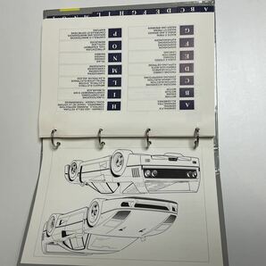 希少！フェラーリF40 ワークショップマニュアルの画像3