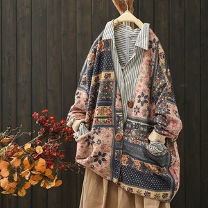 yhニットカーディガン羽織物 セーター アウター フリーサイズ(M-L) 暖かい レトロ風オシャレ プリント花柄縫い合わせ風Ｖネック