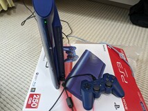 【SONY】PlayStation3 250GB CECH-4000B アズライトブルー DUALSHOCK2つ（片方のワイヤレスコントローラーはジャンク品）_画像2