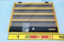 ◆店舗什器 Zippo 40個用 ショーケース 鍵付 壁掛け インテリア 木製 ジッポー コレクションケース 幅45cm 高さ36cm 中古 /A_画像2