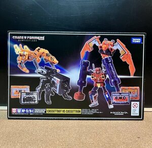 ＭＰマスターピース　カセットボットＶＳカセットロン／トランスフォーマー（検：ＴＲＡＮＳＦＯＲＭＥＲＳミクロマンダイアクロンタカラ