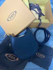 【早い者勝ち】tods トッズ　ショルダーバッグ