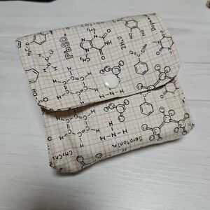 ハンドメイド 小物入れ 生理用品 モバイルバッテリー 入れ物 No.170