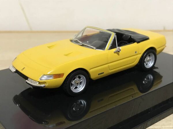 送料無料　1/43 フェラーリ　デイトナ 365 GTS スパイダー　ミニカー　ホットウィール HOTWHEELS FERRARI DAYTONA SPIDER